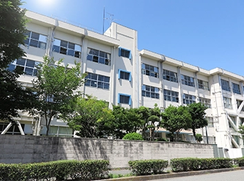 学校